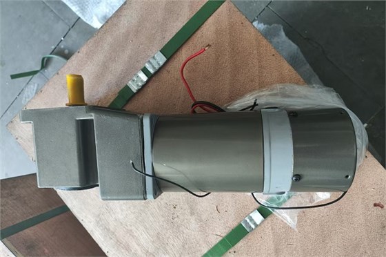 六孔拧绳器减速机,HGL直角减速器,HGL-30N-400-T50减速电机
