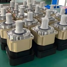 如何为净水设备选择合适的行星减速机