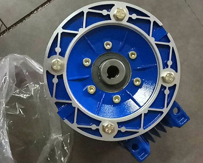 NMRV130-40-0.75KW蜗轮减速器_副本